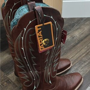 Ariat Leather Boots with ATS technology